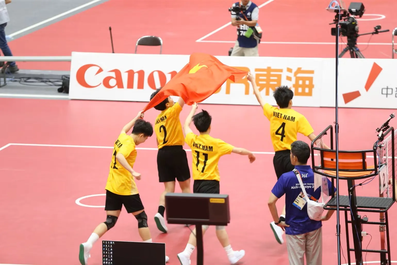 Một số hình ảnh ở trận chung kết - Ảnh: Bùi Lượng - Nhân Dân