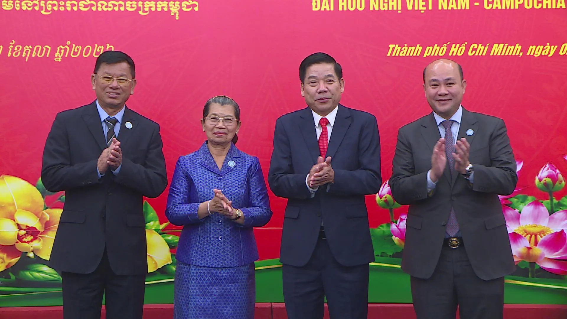 Đoàn đại biểu Campuchia tham dự kỳ họp lần thứ IX tại TP. Hồ Chí Minh