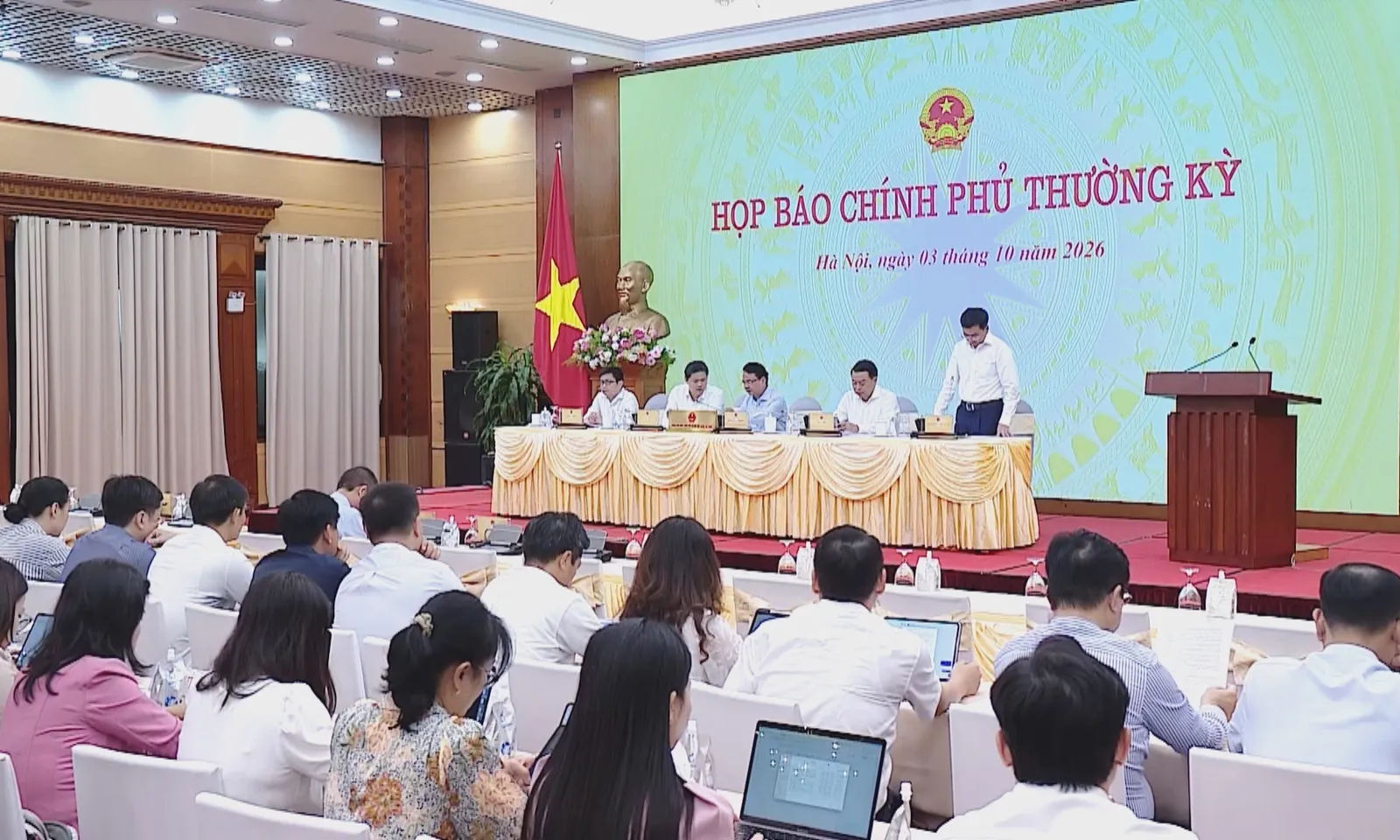 GDP 9 tháng năm 2026 tăng 9,01%, động lực tăng trưởng tập trung ở công nghiệp, xây dựng và dịch vụ