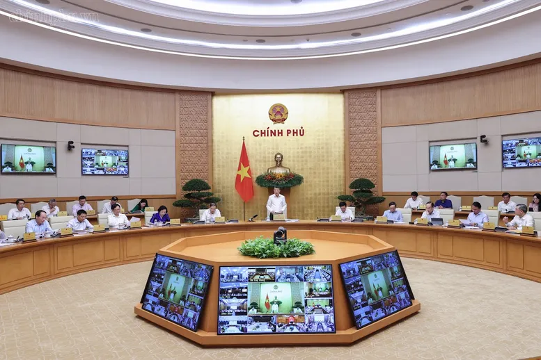 Thủ tướng Chính phủ Lê Minh Hưng chủ trì phiên họp Chính phủ thường kỳ tháng 9/2026 và trực tuyến với các bộ ngành, địa phương - Ảnh: Nhật Bắc - Báo Chính Phủ