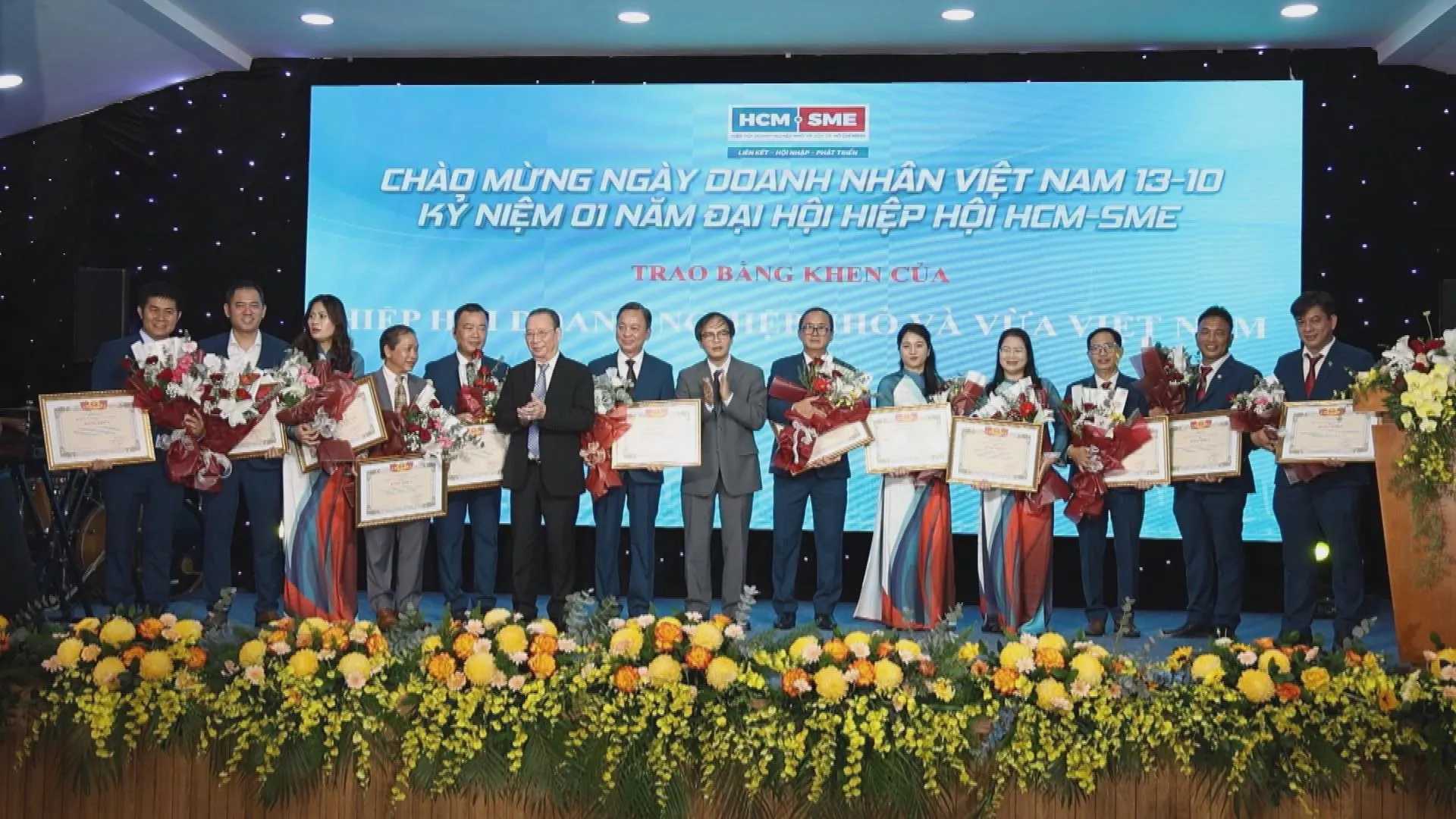 HCM-SME phát triển ấn tượng sau 1 năm, hướng đến mục tiêu 10.000 hội viên | Thời sự trưa HTV ngày 4/10/2026 - Ảnh 2.