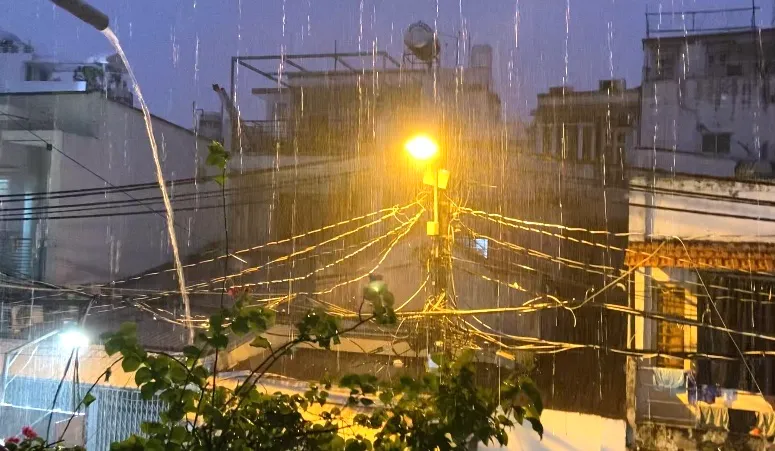 TPHCM khẩn trương ứng phó mưa lớn, triều cường và nguy cơ sạt lở