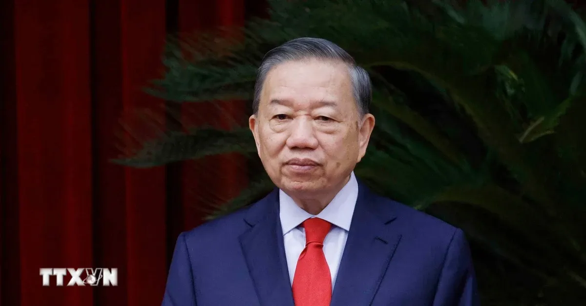 Khai mạc trọng thể Hội nghị lần thứ Tư Ban Chấp hành Trung ương Đảng khóa XIV
