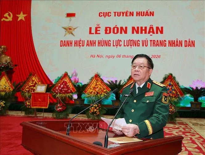 Đại tướng Nguyễn Trọng Nghĩa, Ủy viên Bộ Chính trị, Bí thư Trung ương Đảng, Ủy viên Thường vụ Quân ủy Trung ương, Chủ nhiệm Tổng cục Chính trị QĐND Việt Nam phát biểu tại buổi lễ - Ảnh: Trọng Đức - TTXVN