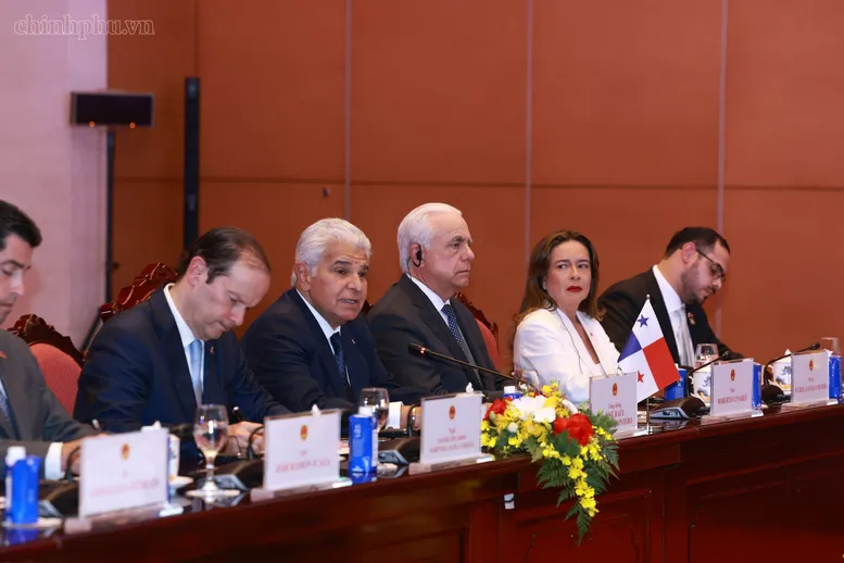 Tổng thống Panama José Raúl Mulino khẳng định Panama coi Việt Nam là đối tác ưu tiên hàng đầu tại khu vực châu Á - Thái Bình Dương (Ảnh: chinhphu.vn/Nhật Bắc)