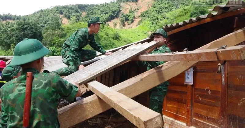 Trung ương Mặt trận Tổ quốc Việt Nam hỗ trợ 127 gia đình ở Điện Biên bị thiệt hại do thiên tai