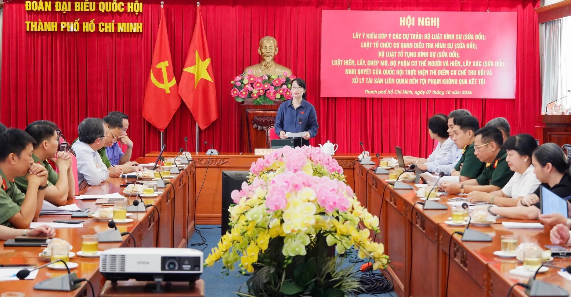 Hoàn thiện pháp luật hoạt động tố tụng trong môi trường số