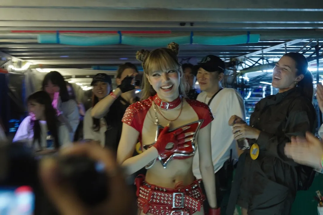 Lisa chia sẻ cuộc sống sau Blackpink qua phim tài liệu “Always Lalisa” - Ảnh 4.