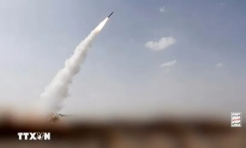 Liên quân Saudi Arabia tấn công quy mô lớn tại Yemen