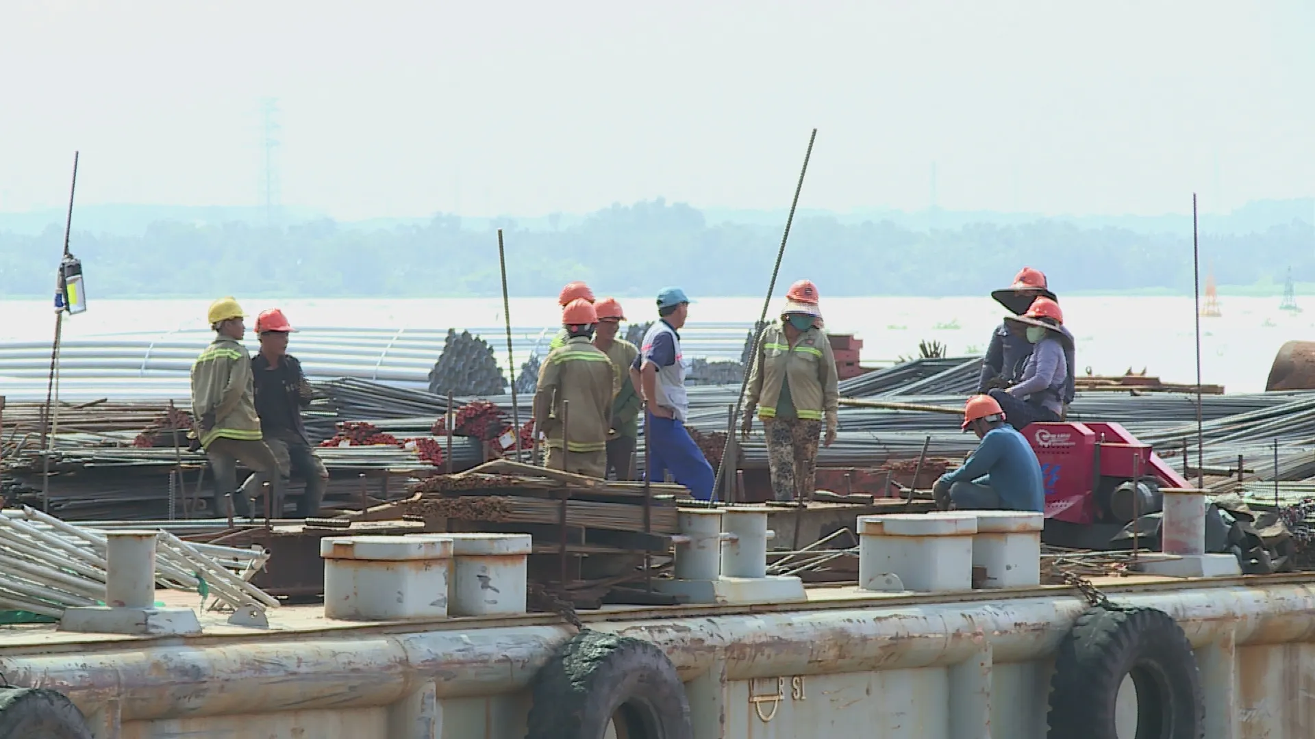 Cuộc đua tiến độ trên công trường mở rộng cao tốc TP. Hồ Chí Minh - Long Thành  - Ảnh 1.