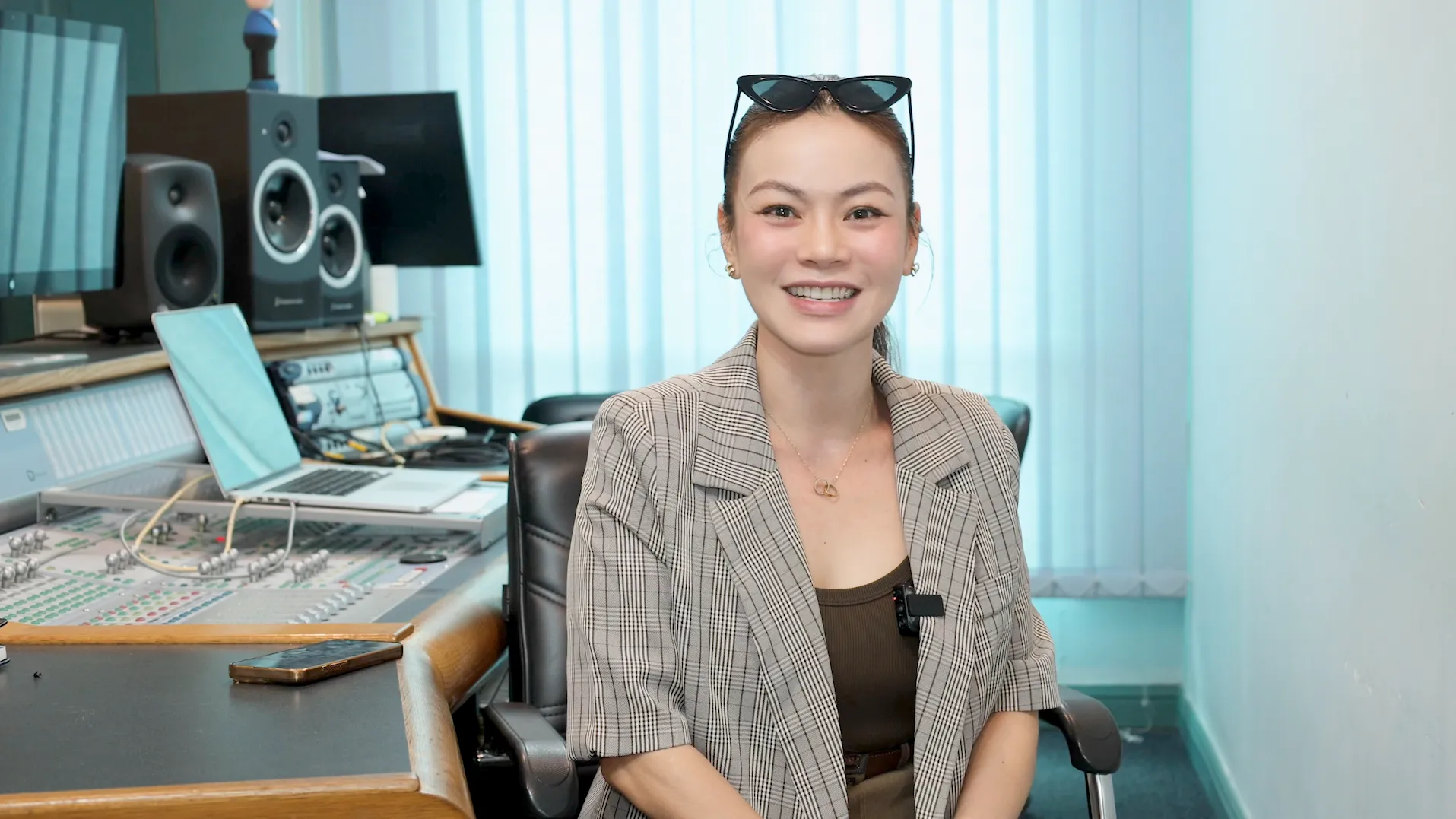 Một lời hẹn yêu thương từ những nghệ sĩ “Thay lời muốn nói”- Ảnh 3.