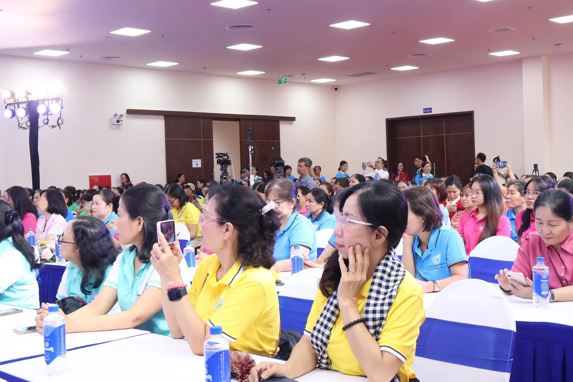 Quang cảnh tại Lễ ký kết - Ảnh: Kim Anh
