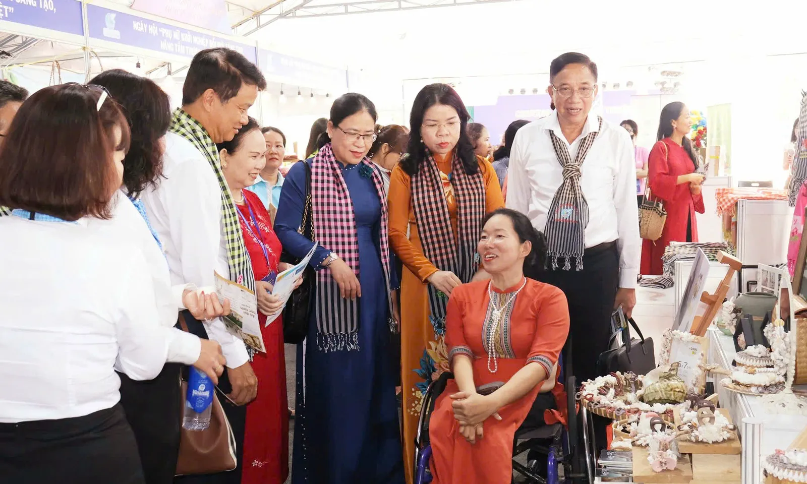 Đồng hành cùng phụ nữ khởi nghiệp, nâng tầm thương hiệu Việt