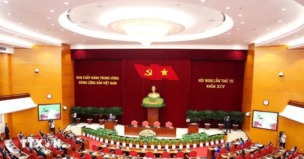 Thông báo Hội nghị lần thứ tư Ban Chấp hành Trung ương Đảng khóa XIV