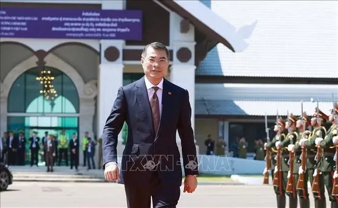Thủ tướng Lê Minh Hưng kết thúc chuyến thăm chính thức CHDCND Lào. Ảnh: Dương Giang/TTXVN