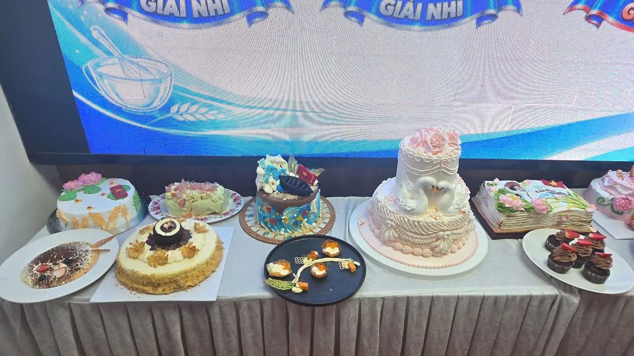 Hình ảnh những chiếc bánh của các thí sinh vòng chung kết hội thi tay nghề thanh niên TP.HCM năm 2026 - Ảnh Bá Nam