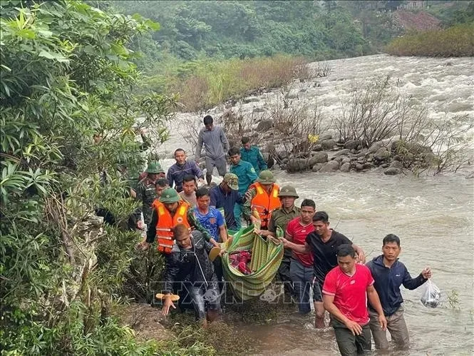 Quảng Trị: Tìm thấy thi thể người phụ nữ bị nước lũ cuốn trôi - Ảnh 1.