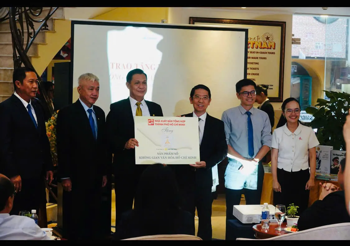 Đưa sách đến gần hơn với du khách