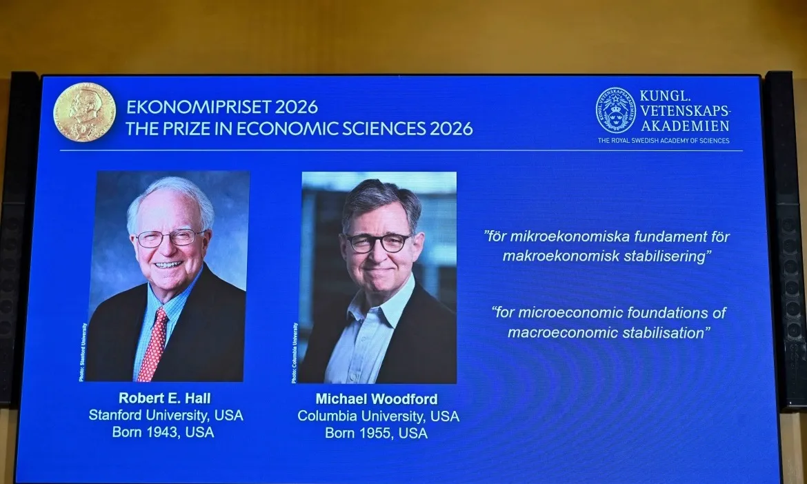 Hai nhà kinh tế học người Mỹ đoạt giải Nobel Kinh tế 2026