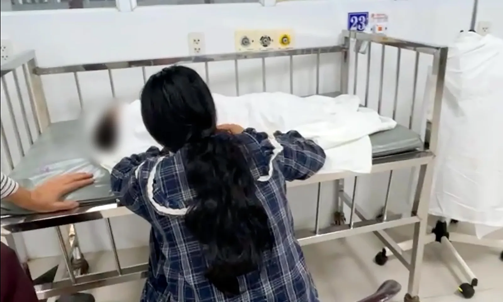 Làm rõ nguyên nhân bé gái 3 tuổi tử vong tại Bệnh viện Đa khoa Bồng Sơn