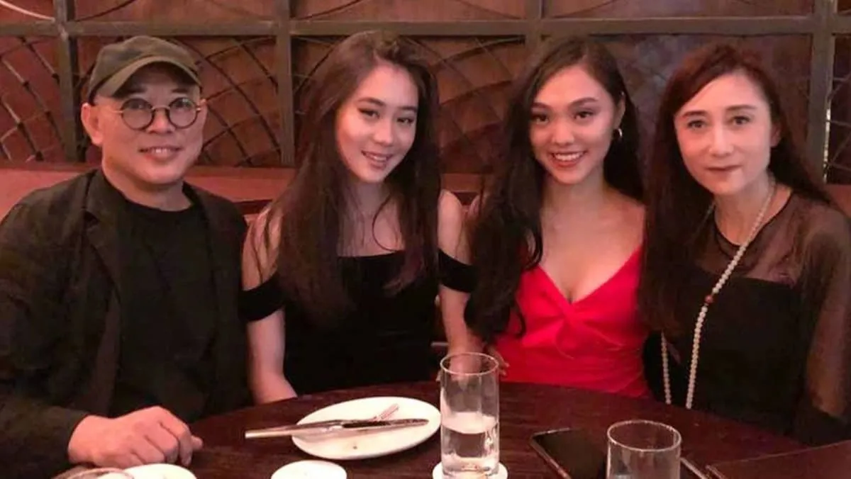 jet-li-posts-rare-photo-of-wife-nina-li-chi-and-their-two-daughters-on-his-57th-birthday-i