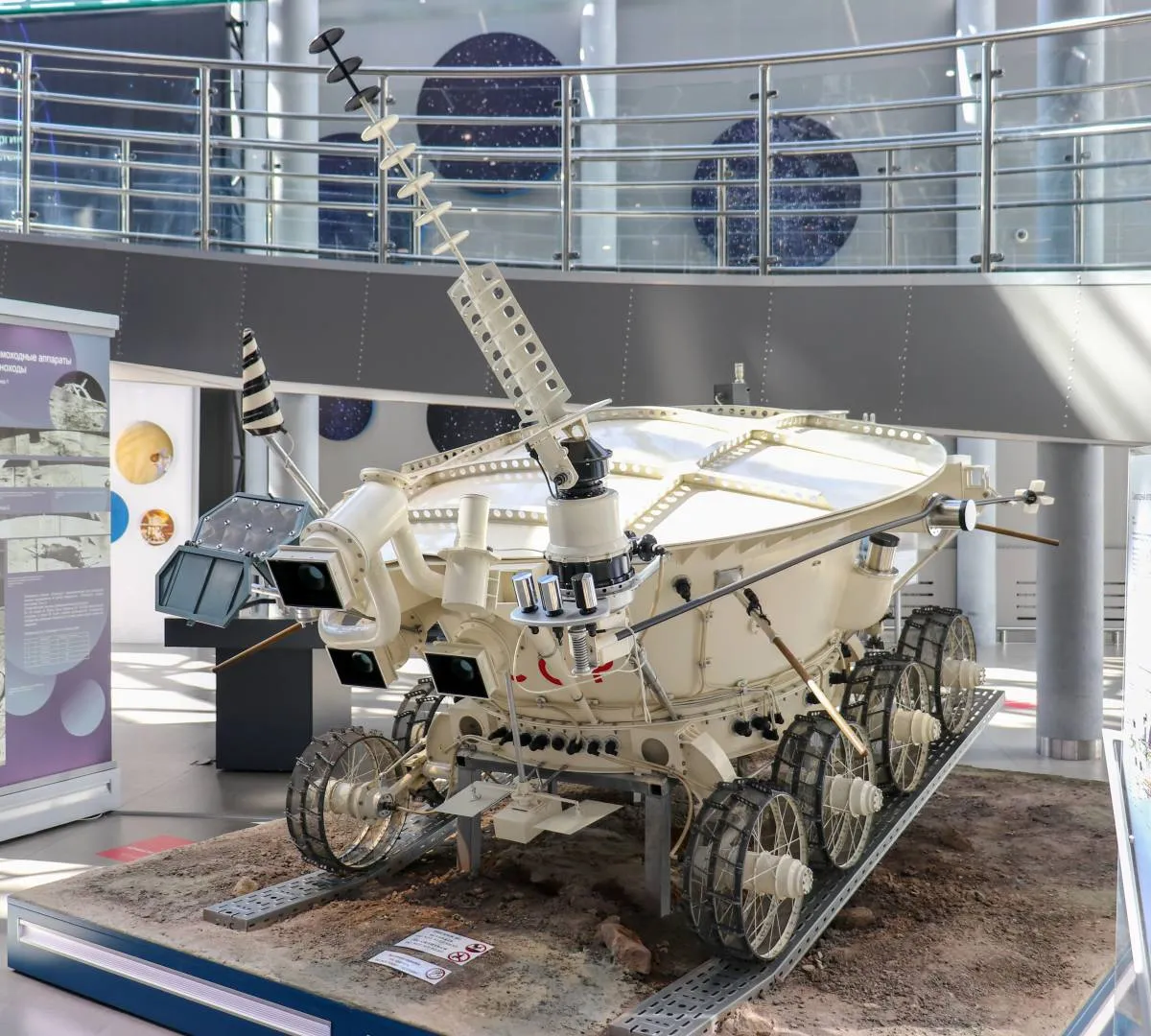 Mô hình Lunokhod-1 tại Bảo tàng Tsiolkovsky, Nga