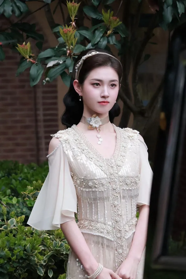 Visual tiểu thư kiêu kỳ