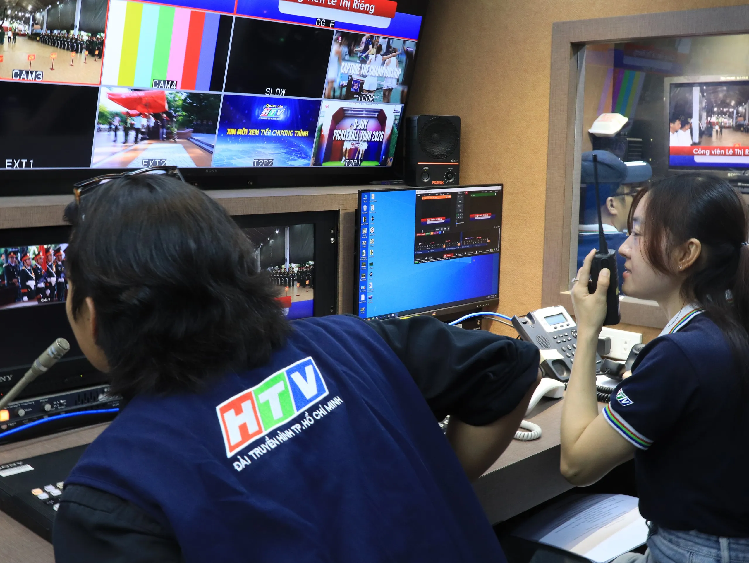 Ekip HTV hoàn thành chương trình truyền hình trực tiếp lễ truy điệu 731 hài cốt liệt sĩ - Ảnh 32.