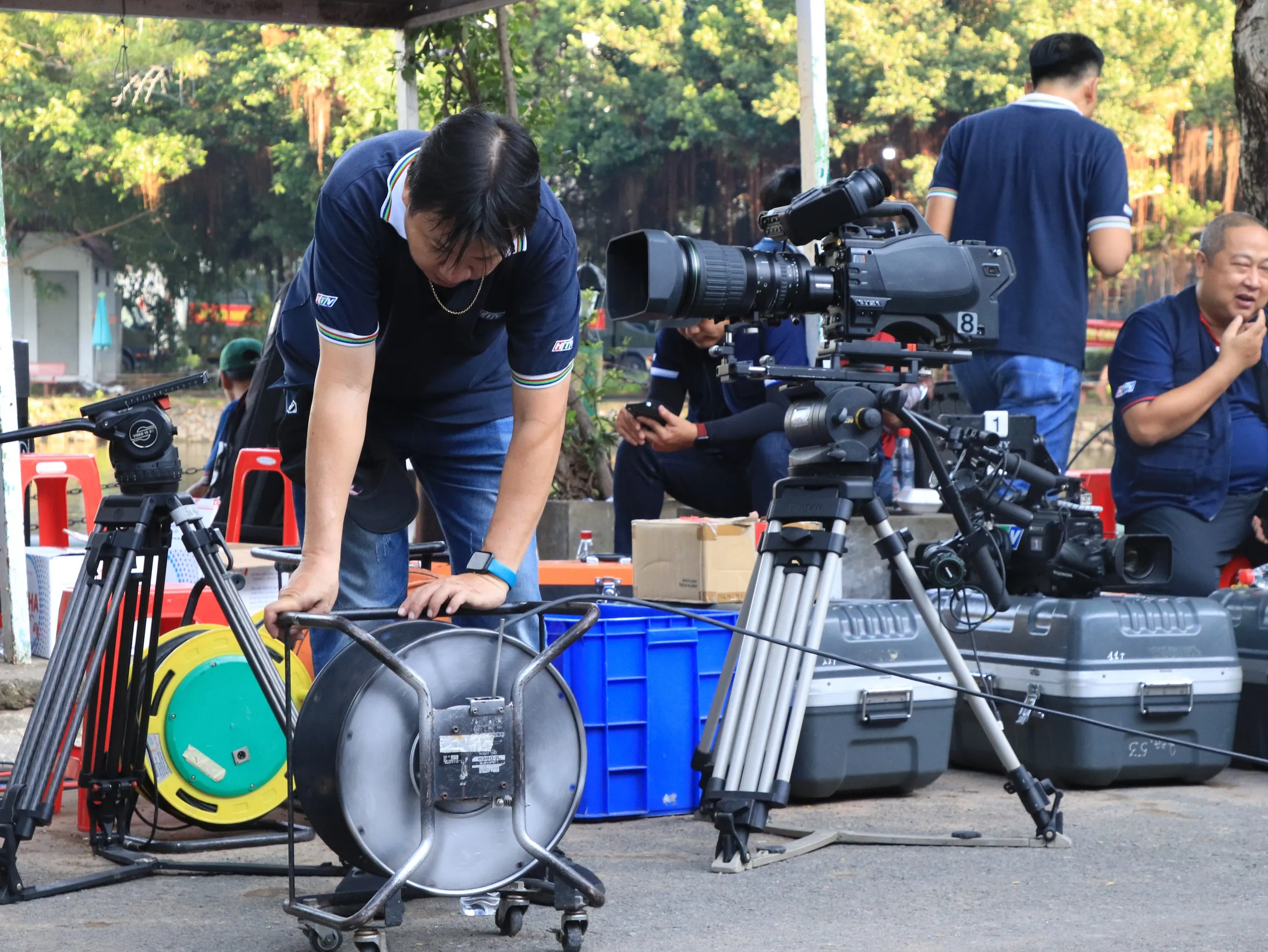 Ekip HTV hoàn thành chương trình truyền hình trực tiếp lễ truy điệu 731 hài cốt liệt sĩ - Ảnh 34.