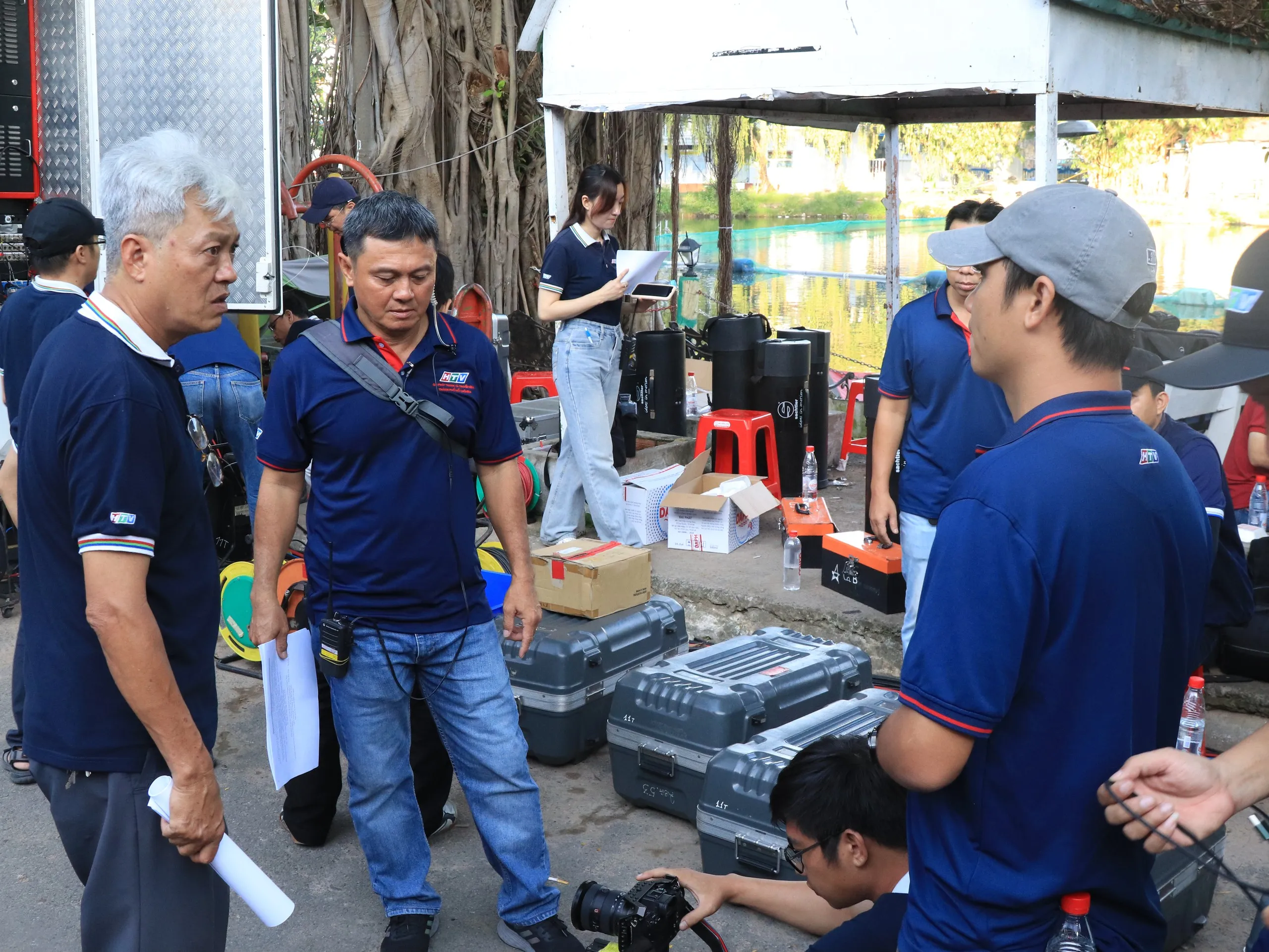 Ekip HTV hoàn thành chương trình truyền hình trực tiếp lễ truy điệu 731 hài cốt liệt sĩ - Ảnh 36.