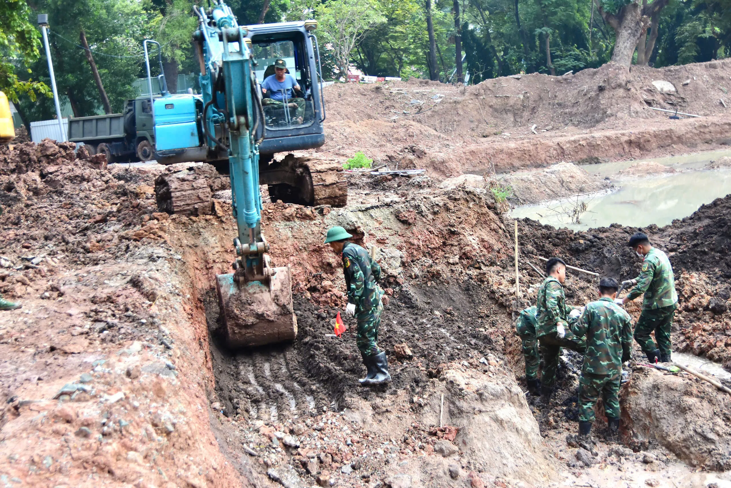739 hài cốt liệt sĩ được quy tập tại Công viên Lê Thị Riêng - Ảnh 1.