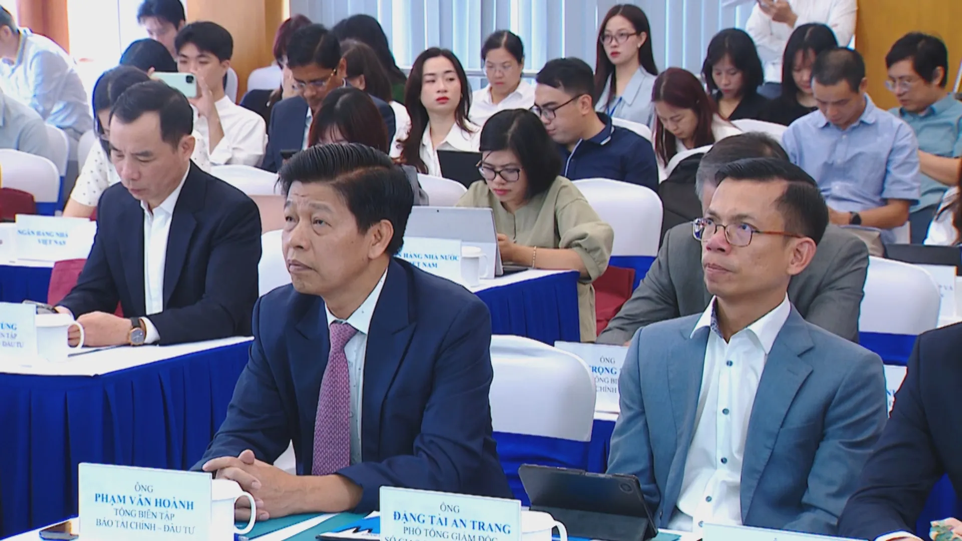 Tín dụng xanh tăng trưởng nhưng doanh nghiệp vẫn khó tiếp cận - Ảnh 1.