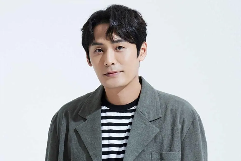 7-fakta-keluarga-choi-daehoon-aktor-drakor-wlgyt-popbela-com