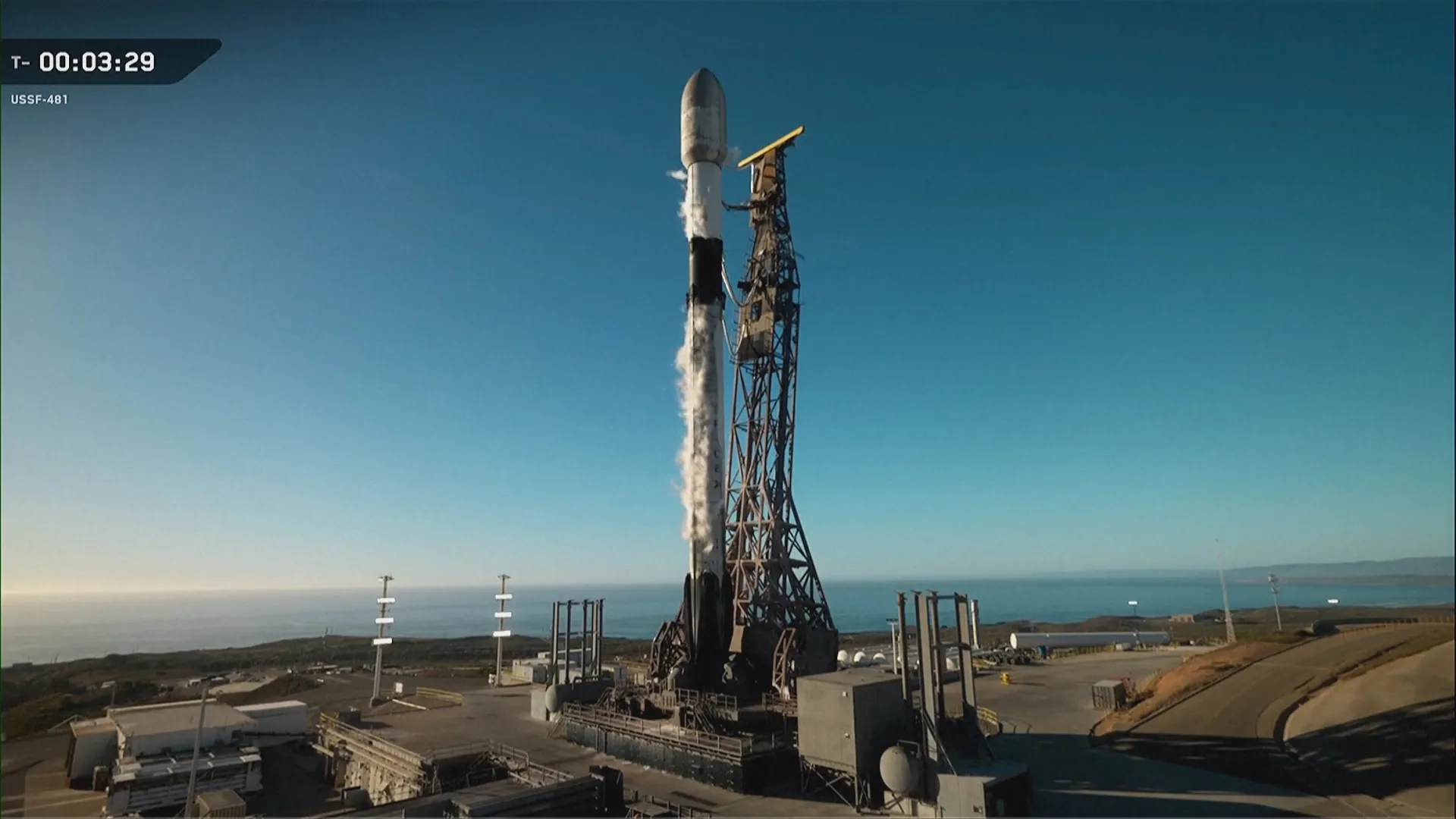 SpaceX thực hiện sứ mệnh mật cho quân đội Mỹ- Ảnh 1.
