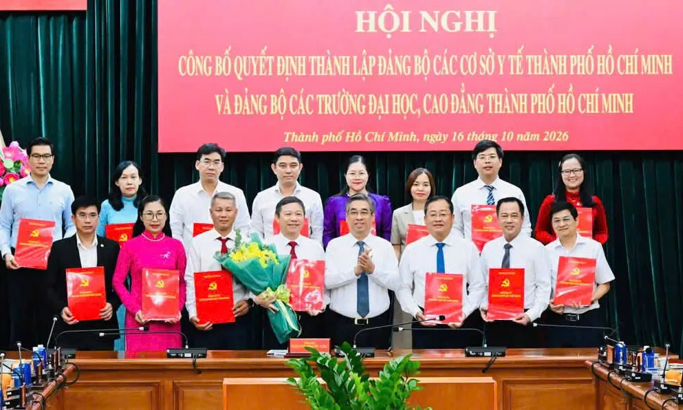 Thành lập Đảng bộ các trường đại học, cao đẳng TPHCM và Đảng bộ các cơ sở y tế TPHCM