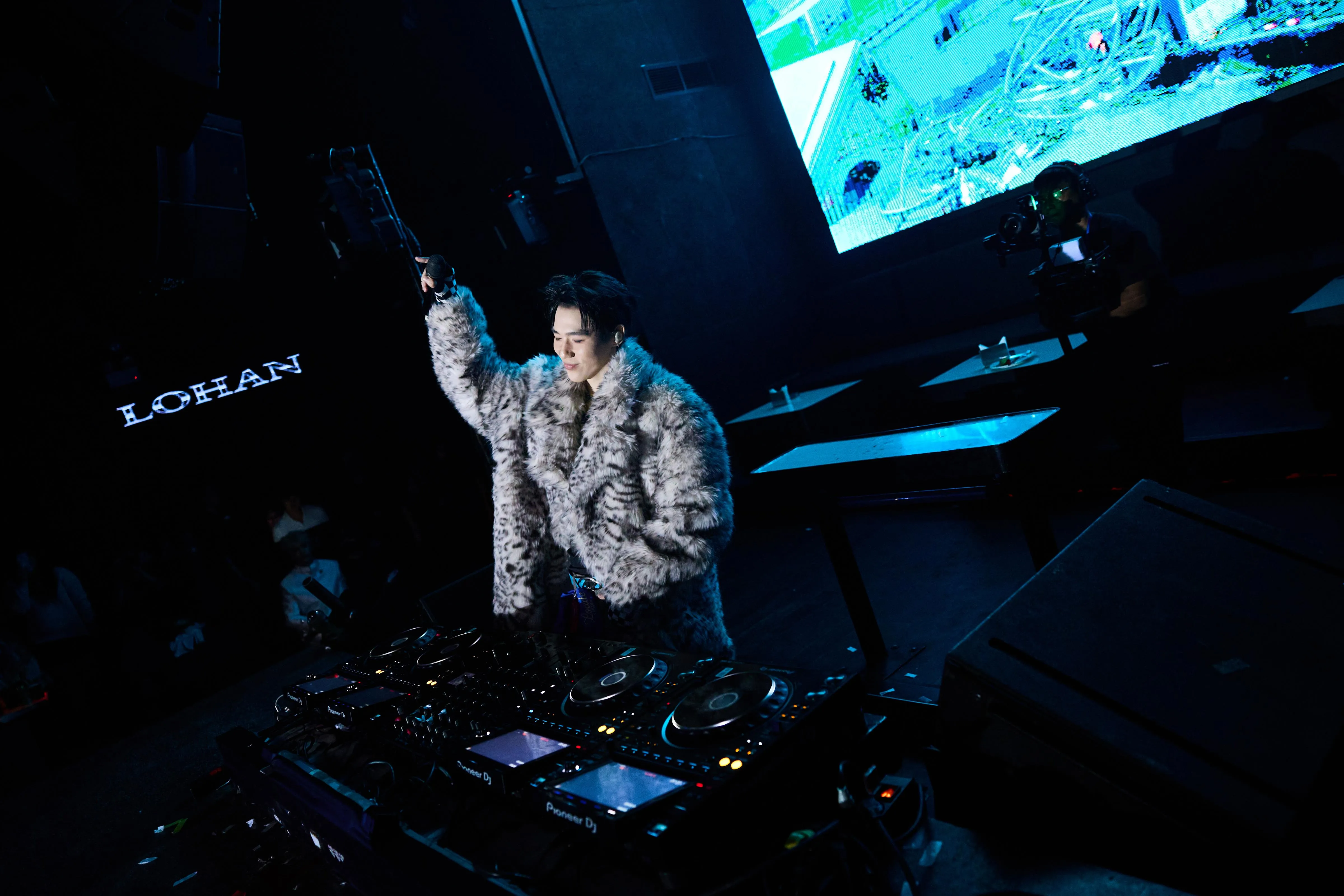 PRON_0725