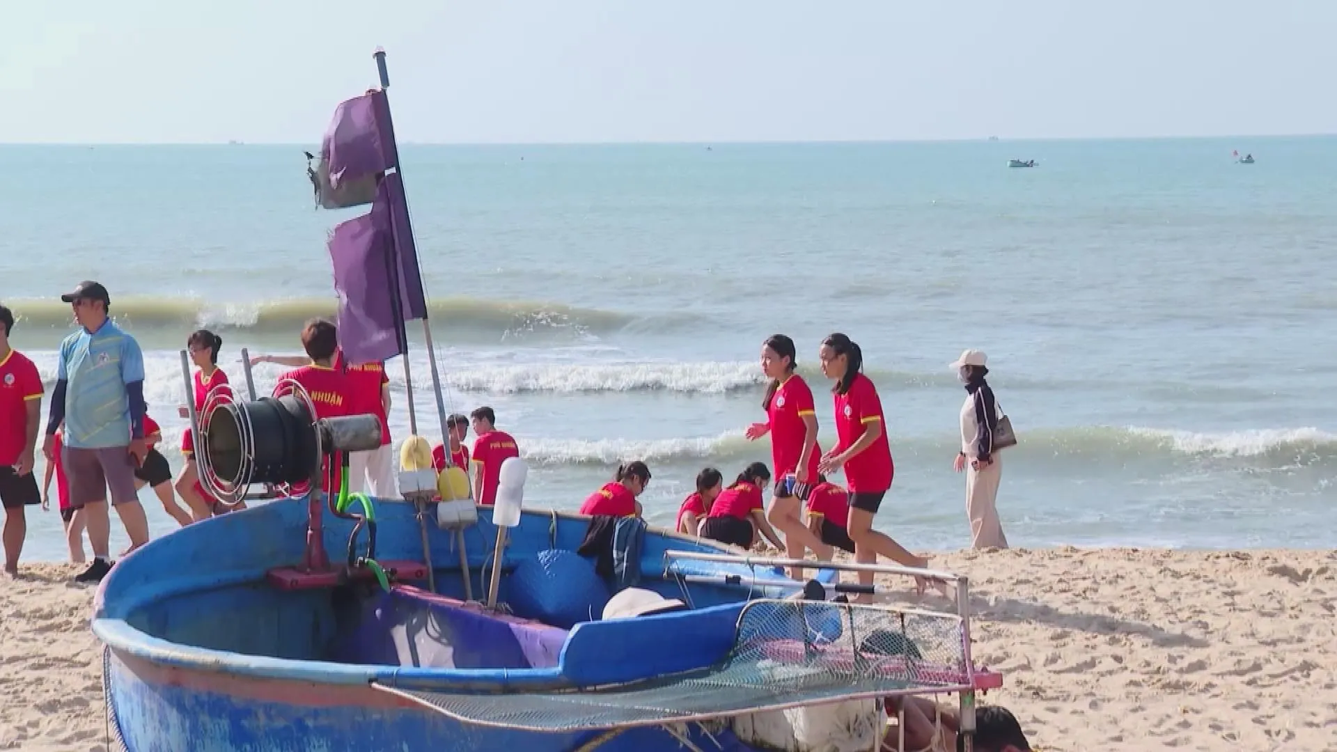 TP. Hồ Chí Minh bắt tay cùng doanh nghiệp tăng tốc mùa du lịch cao điểm cuối năm - Ảnh 3. Hoạt động trải nghiệm văn hóa ven biển và vui chơi giải trí ngoài trời thu hút đông đảo du khách, góp phần gia tăng giá trị trải nghiệm và kéo dài thời gian lưu trú