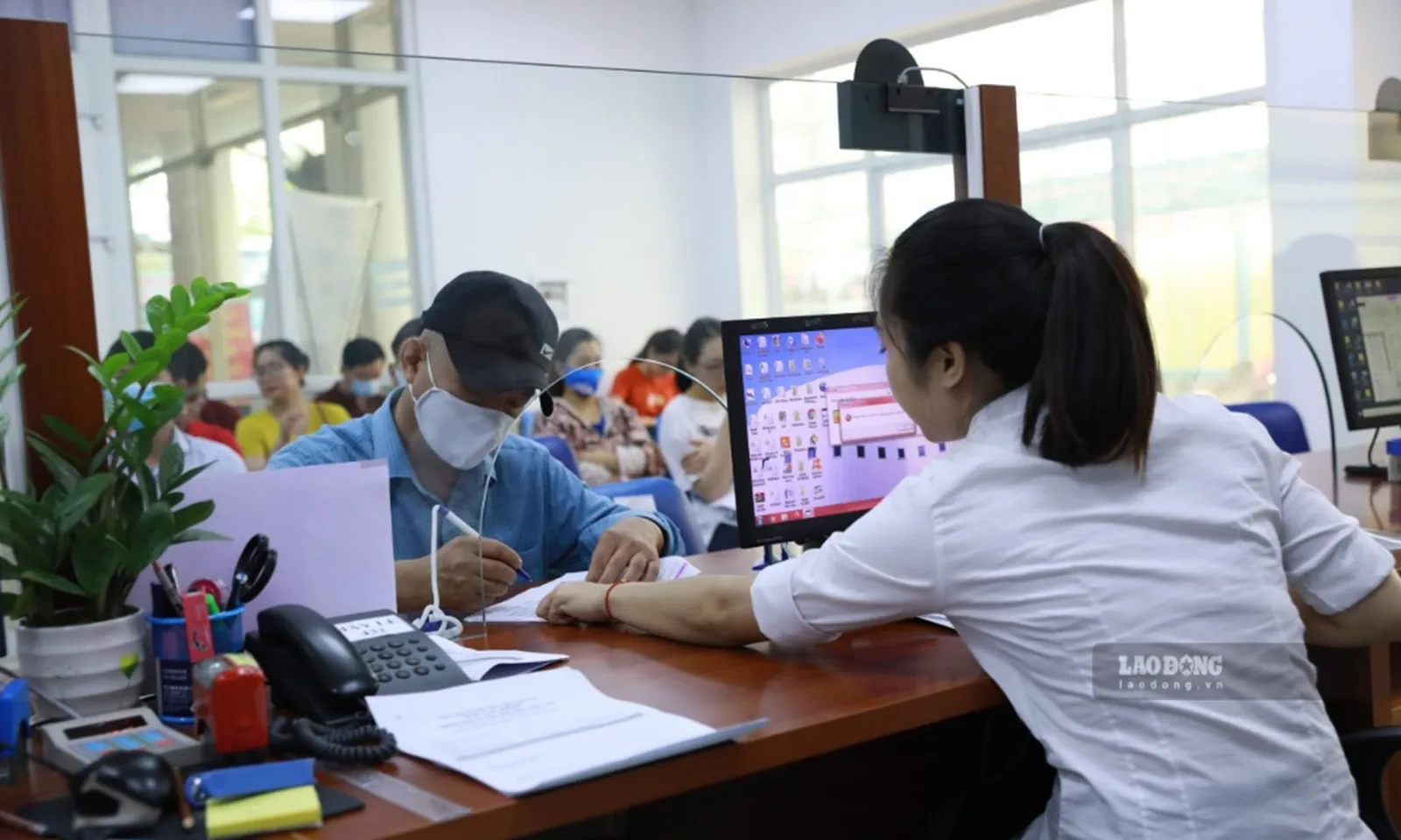 Hơn 847.000 trường hợp chưa chuyển đổi mã số BHXH sang định danh cá nhân