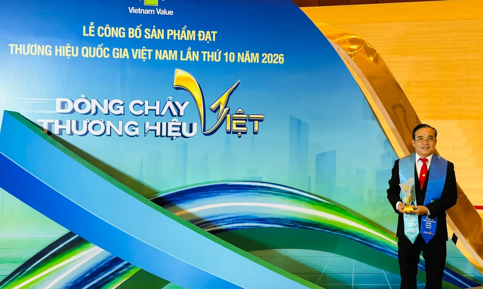 Tự hào Thương hiệu Quốc gia 2026, Co.opmart tặng điểm thưởng tri ân khách hàng