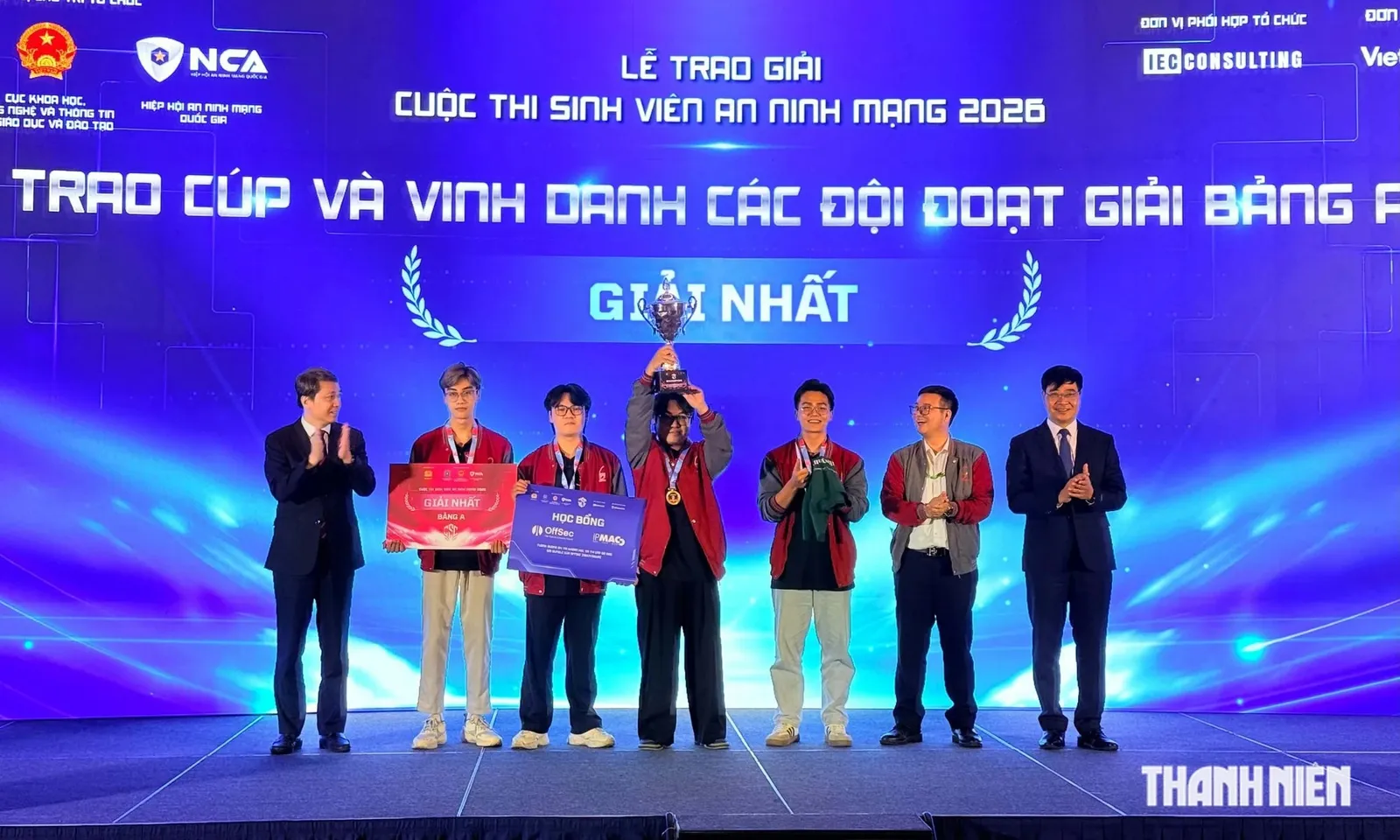 Học viện Công nghệ Bưu chính Viễn thông lần thứ hai liên tiếp vô địch Sinh viên An ninh mạng