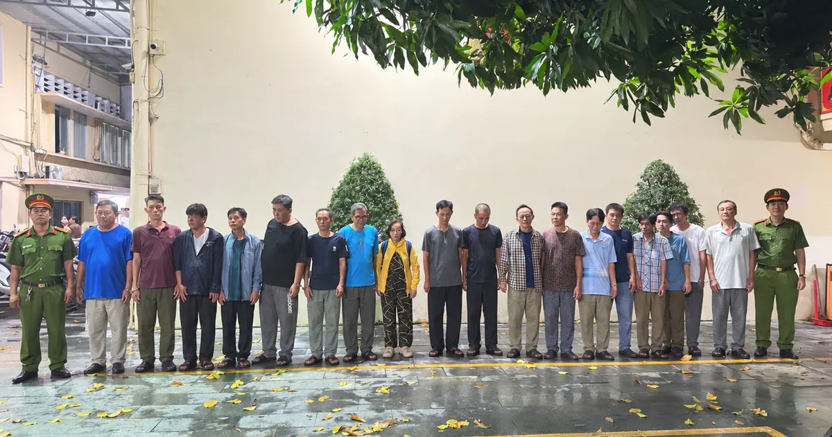 Mở rộng điều tra vụ môi giới mại dâm, phát hiện đường dây cá độ bóng đá hàng tỷ đồng