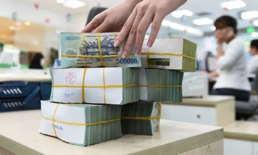 Lãi suất ngân hàng ngày 19/10: Lãi suất hơn 7%/năm ở kỳ hạn 12 tháng