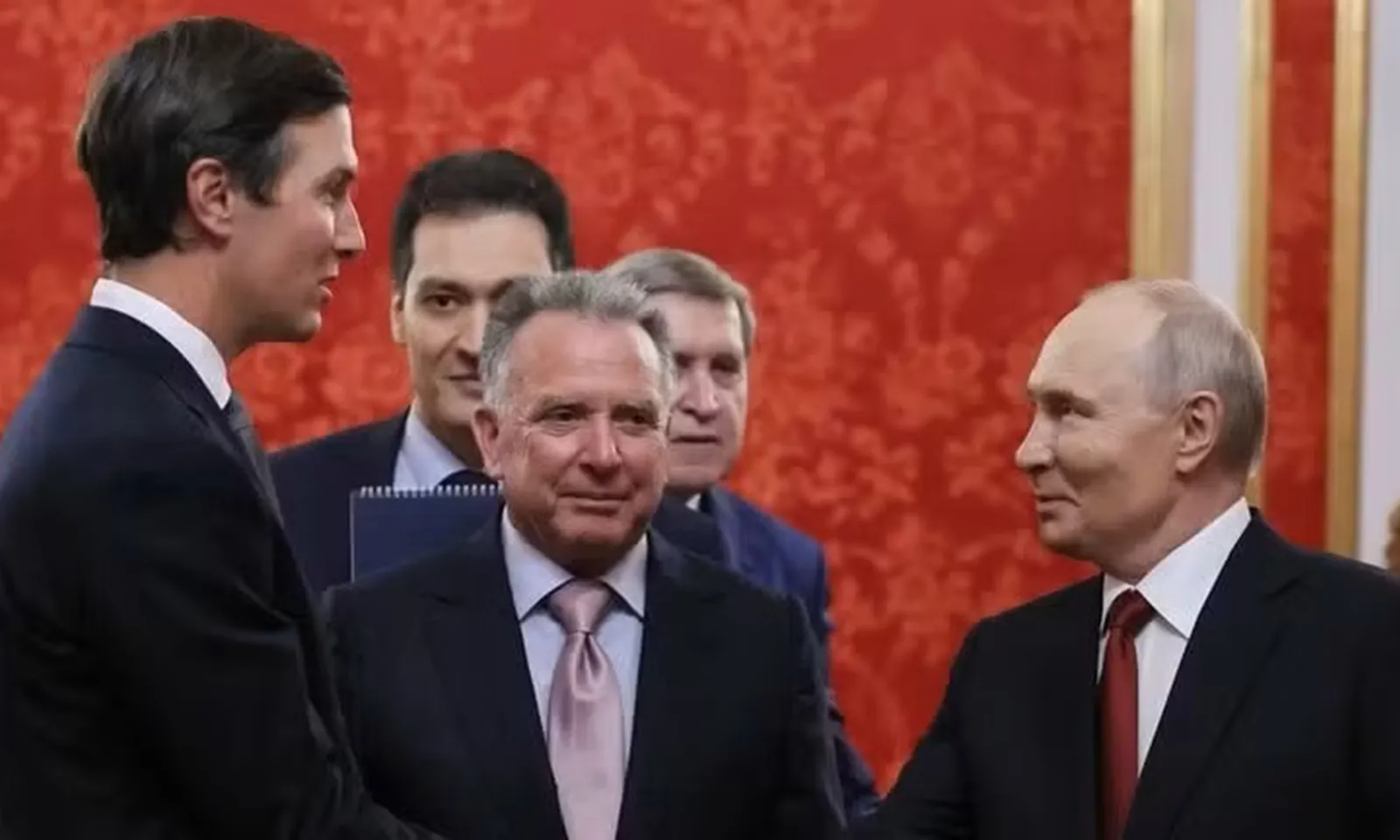 Đặc phái viên Mỹ Witkoff sẽ gặp Putin và Zelensky trong tuần này để đàm phán hòa bình