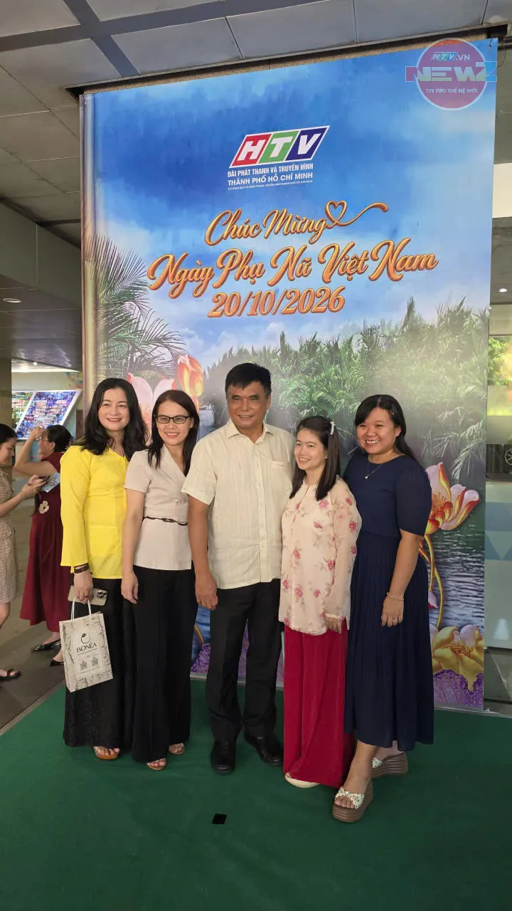 Đông đảo cán bộ, viên chức và người lao động HTV cùng tham gia các hoạt động chào mừng Ngày Phụ nữ Việt Nam 20/10 trong không khí vui tươi, ấm áp và gắn kết
