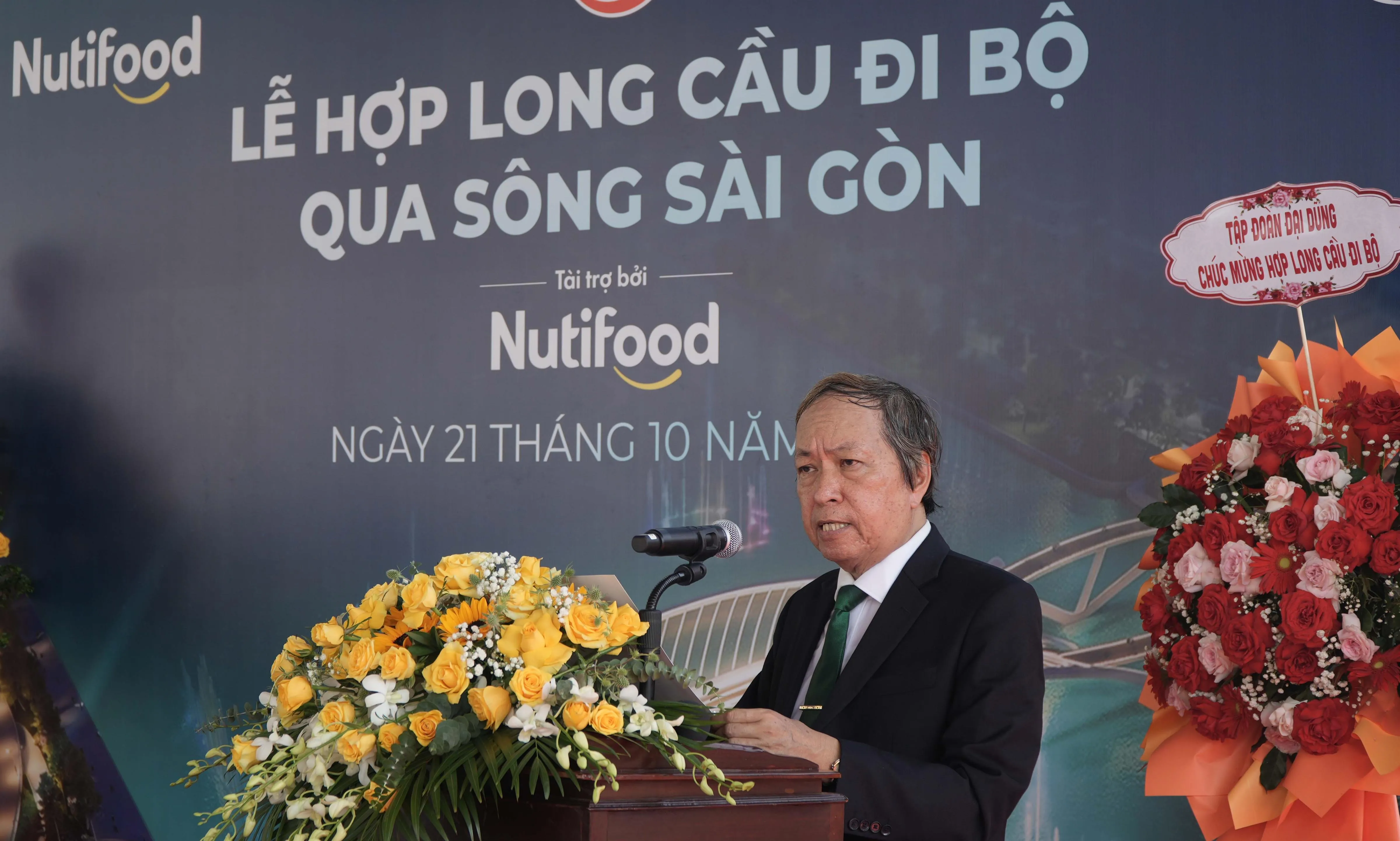 Ông Trương Hùng