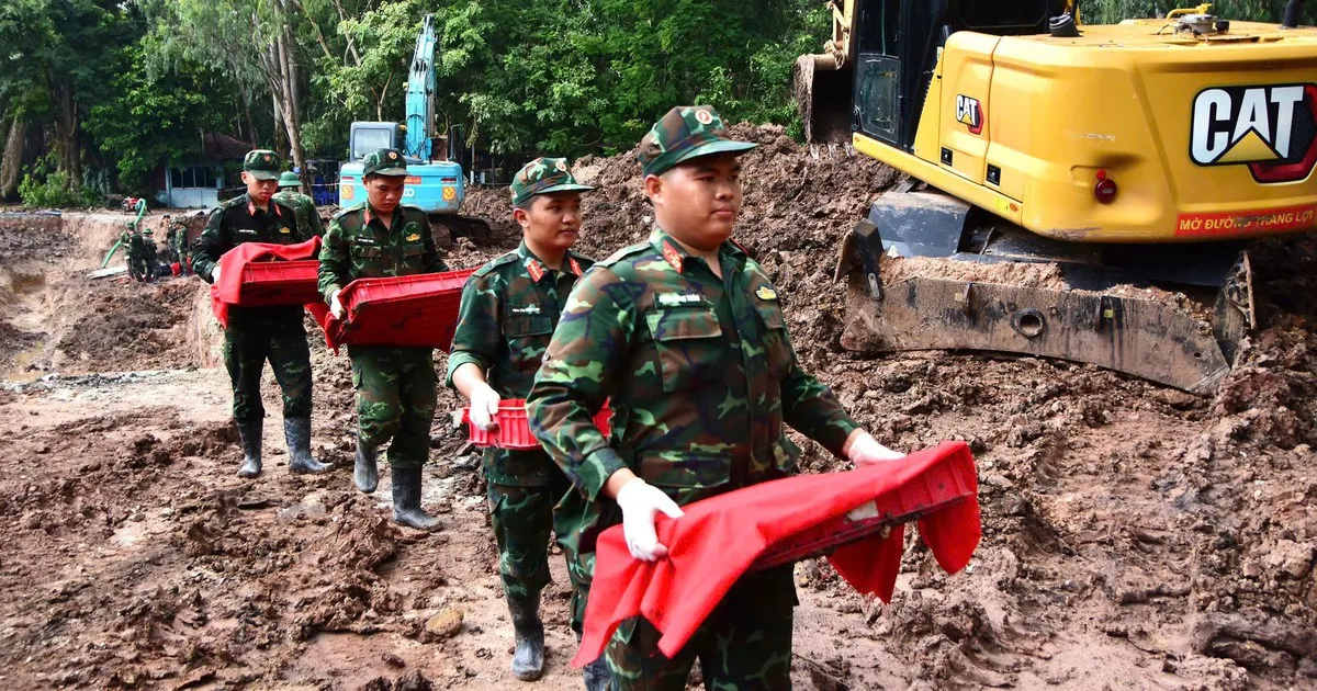 Ngày 22/10, quy tập thêm 10 hài cốt liệt sĩ tại Công viên Lê Thị Riêng, nâng tổng số lên 810