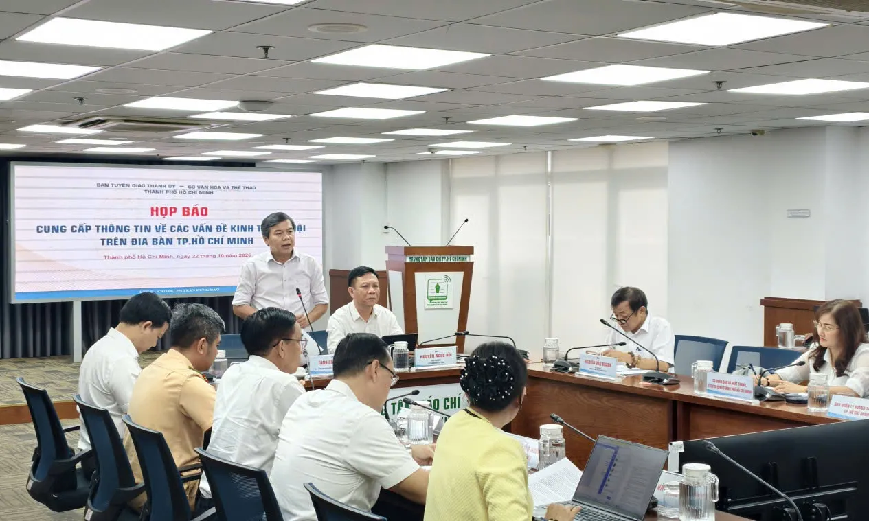 TPHCM siết giám sát nguồn thải lớn, ngăn nguy cơ ô nhiễm môi trường