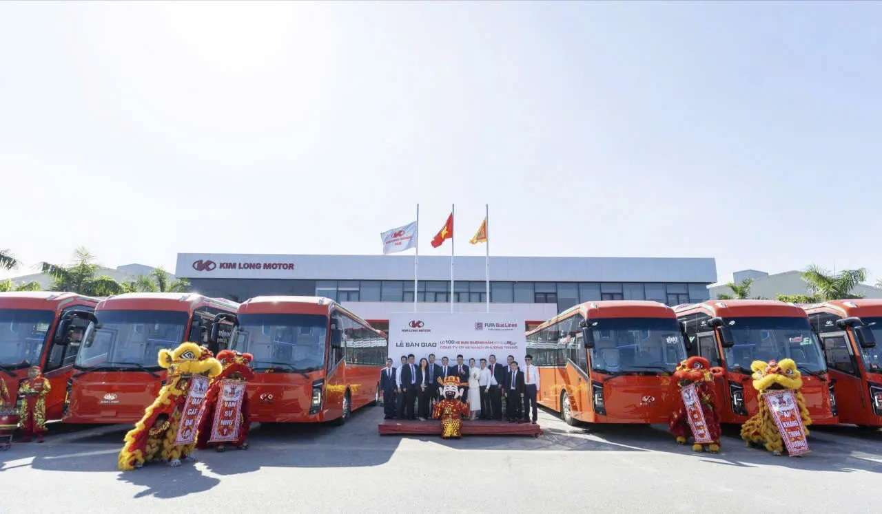 Phương Trang là đơn vị tiên phong đưa xe khách giường nằm thuần điện vào khai thác