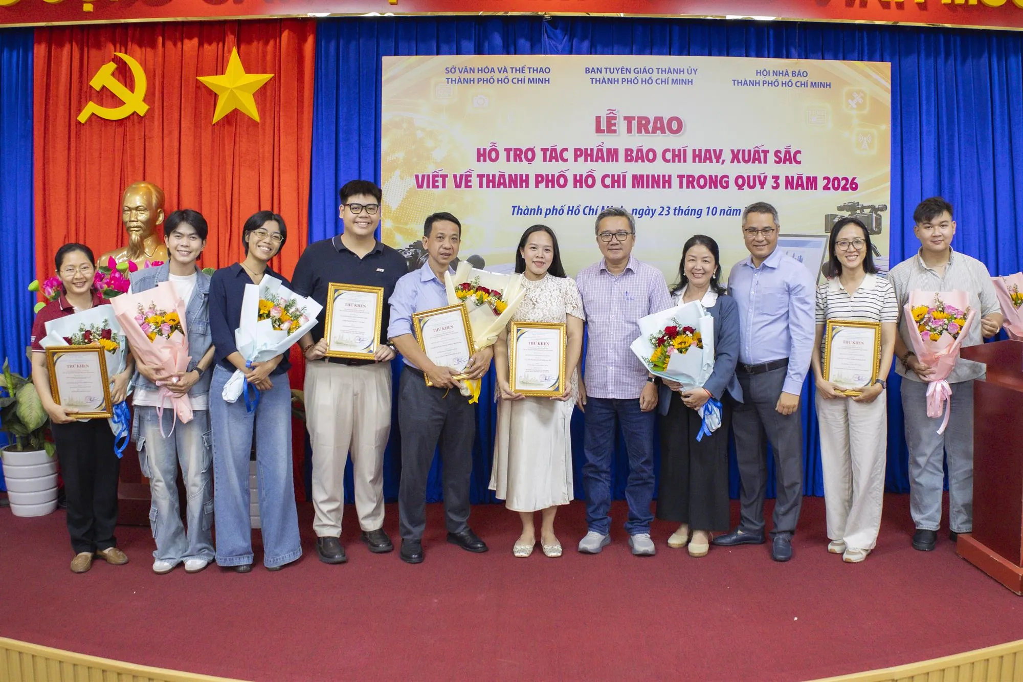 Các tác phẩm nổi bật tập trung phản ánh sinh động các thành tựu kinh tế - xã hội, công tác chỉnh trang đô thị, các phong trào thi đua, cùng những vấn đề thiết thực trong đời sống dân sinh của thành phố