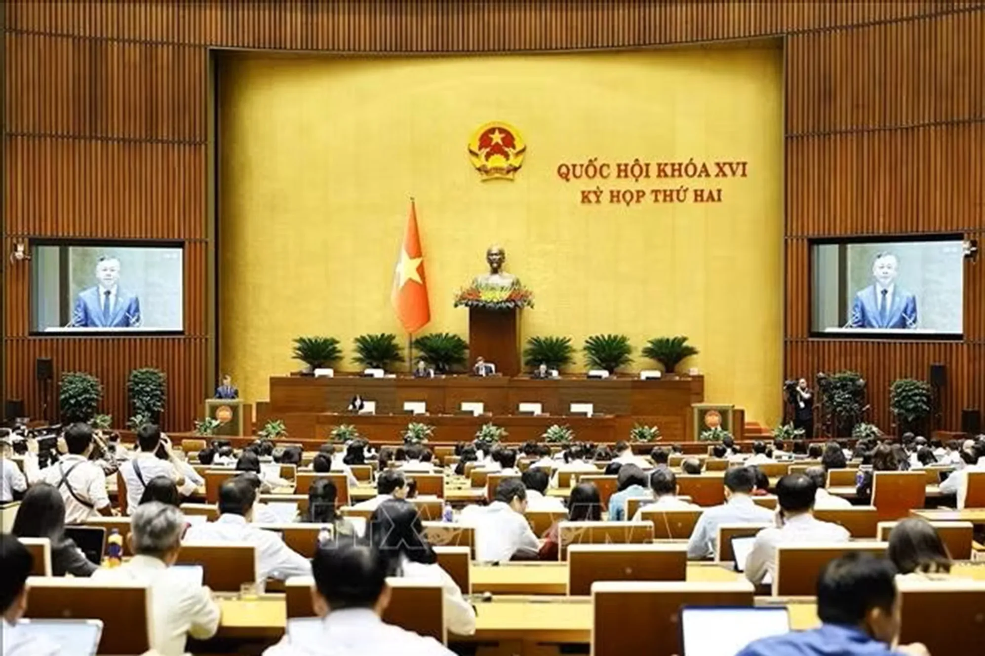 Quang cảnh phiên họp sáng 23/10. Ảnh: Doãn Tấn/TTXVN